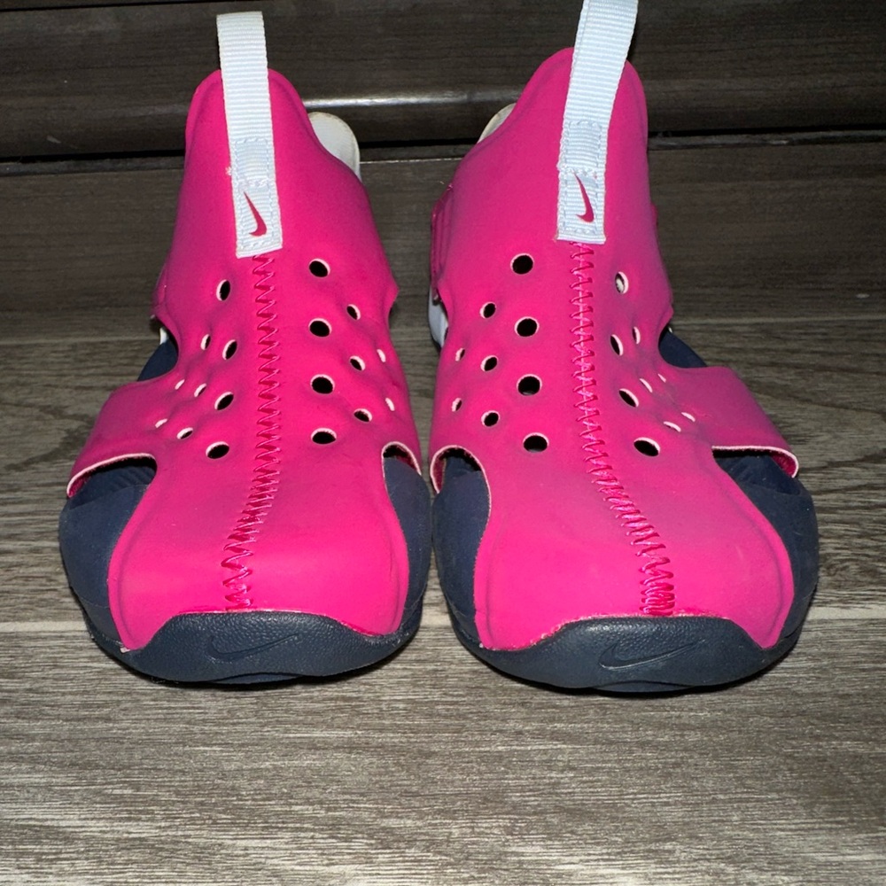 Nike Girls Pink and Black Shoes